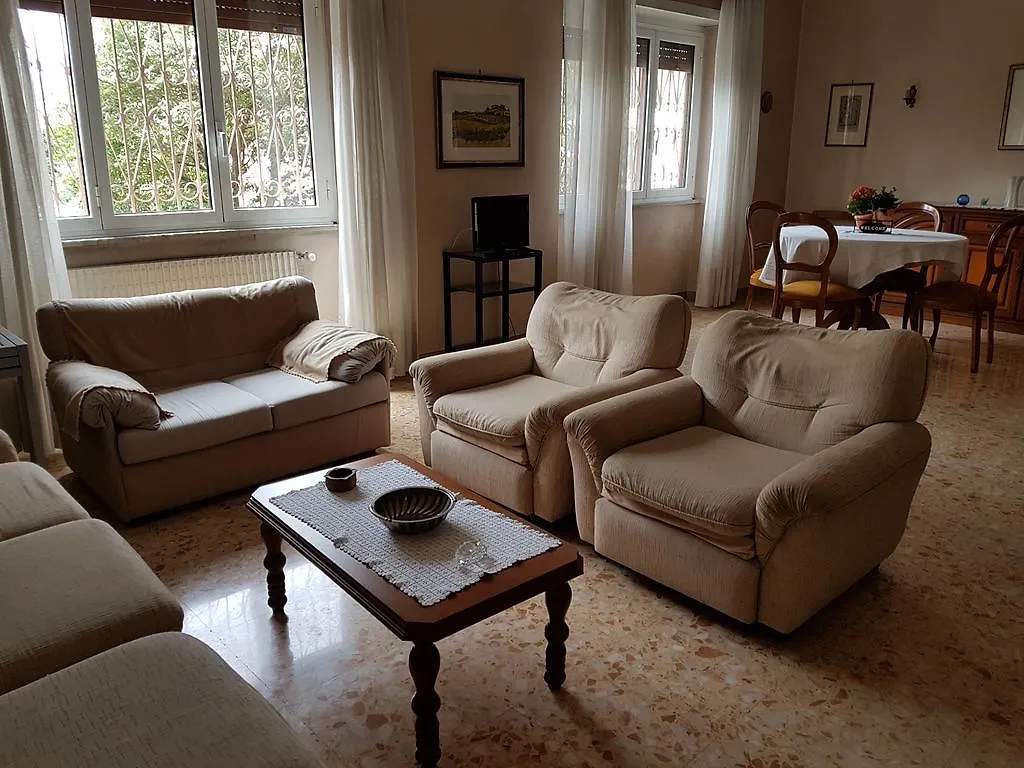 Casa Grande Apartment Rome 0*,